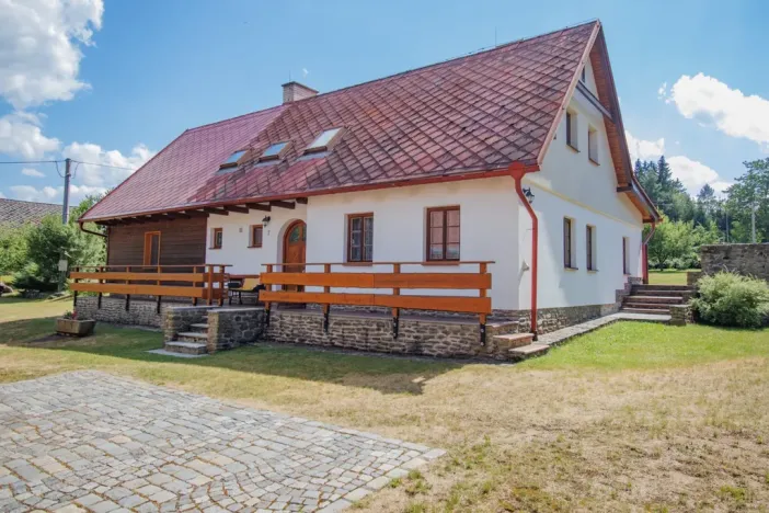 Prodej chalupy, Kolinec - Sluhov, 152 m2