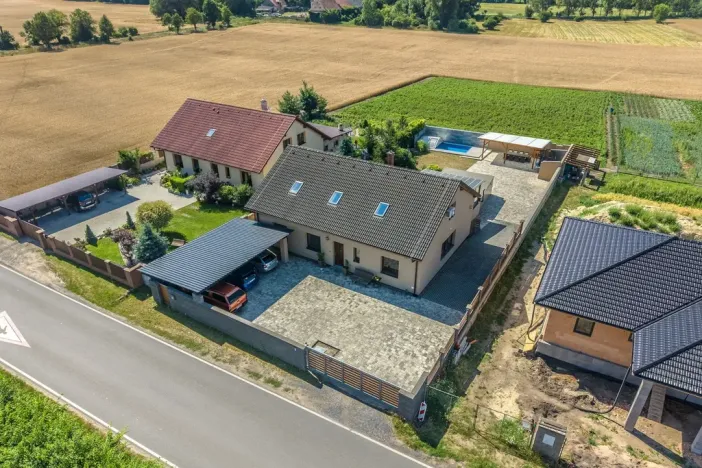 Prodej rodinného domu, Velký Borek, Vrutická, 174 m2