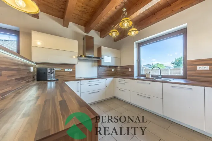 Prodej rodinného domu, Velký Borek, Vrutická, 174 m2