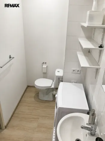 Prodej bytu 2+kk, Kadaň, Chomutovská, 37 m2