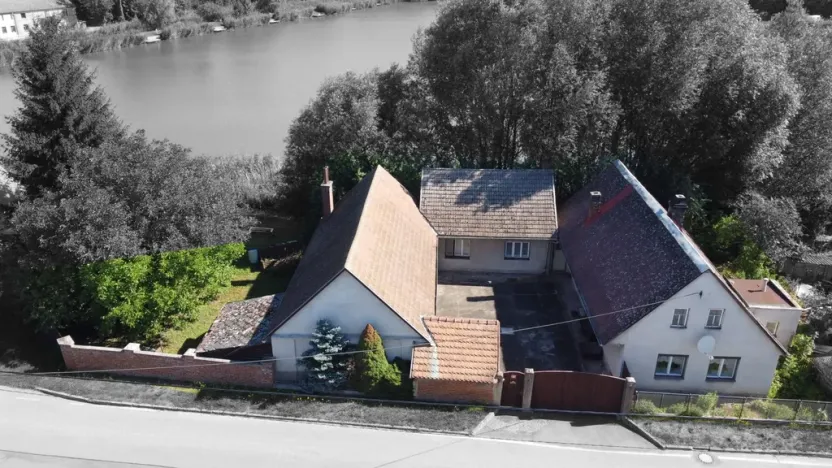 Prodej rodinného domu, Jaroměř - Starý Ples, 230 m2