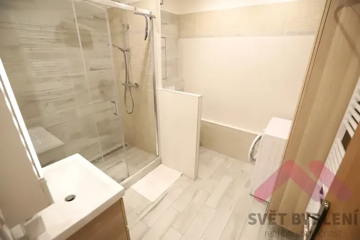 Pronájem bytu 3+kk, Praha - Prosek, Bílinská, 60 m2
