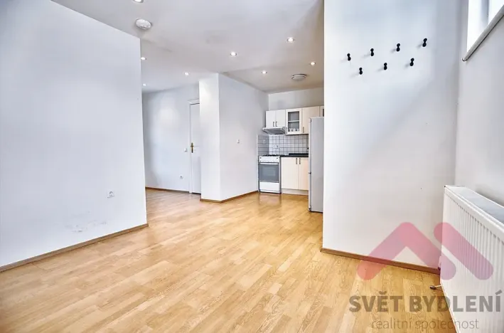 Pronájem bytu 2+kk, Praha - Krč, Humpolecká, 40 m2
