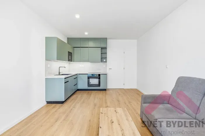Pronájem bytu 1+kk, Praha - Modřany, Komořanská, 37 m2