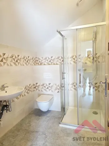 Pronájem bytu 3+kk, Hlásná Třebaň, V Úvozu, 84 m2