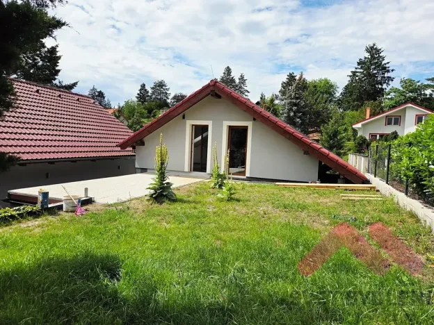 Pronájem bytu 3+kk, Hlásná Třebaň, V Úvozu, 84 m2