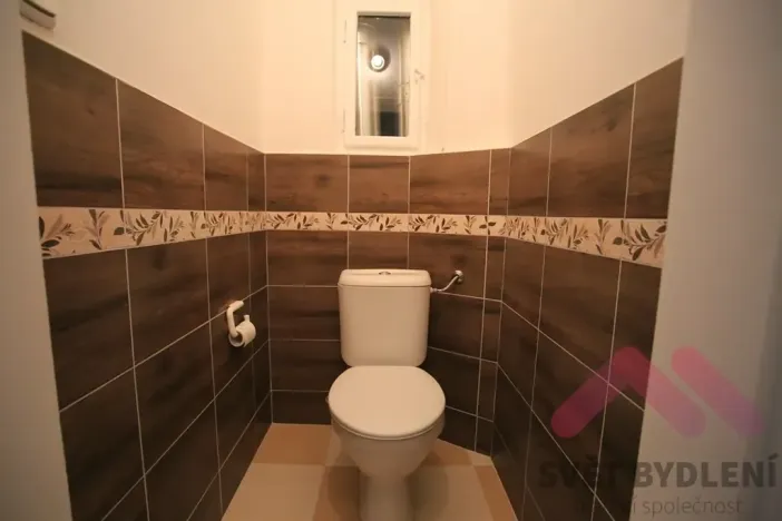 Pronájem bytu 2+1, Praha - Vršovice, Tolstého, 49 m2
