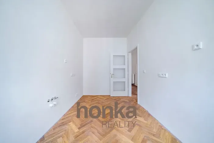 Prodej bytu 3+1, Praha - Holešovice, Janovského, 110 m2