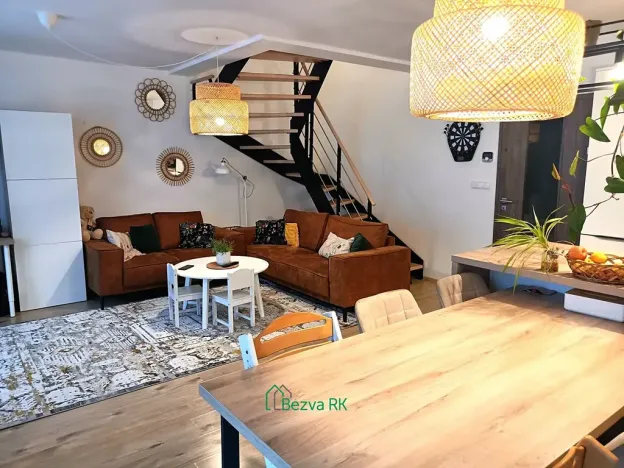 Prodej rodinného domu, Buštěhrad, Žeberova, 164 m2
