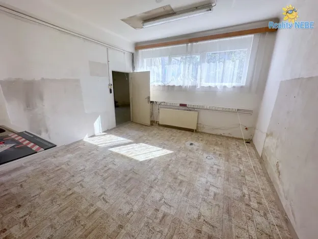 Pronájem obchodního prostoru, Praha - Krč, Budějovická, 164 m2