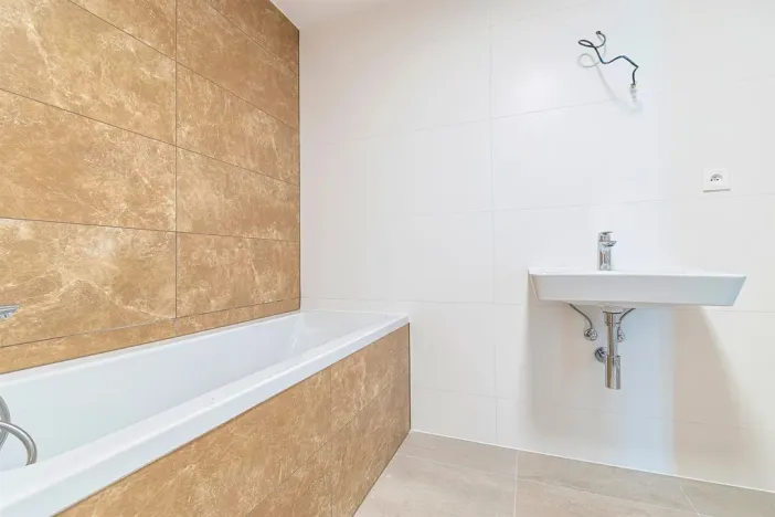 Pronájem bytu 2+kk, Olomouc, Třída Jiřího Pelikána, 46 m2
