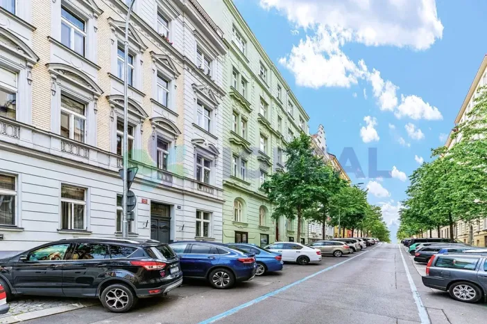 Prodej bytu 1+kk, Praha - Vinohrady, Chodská, 69 m2