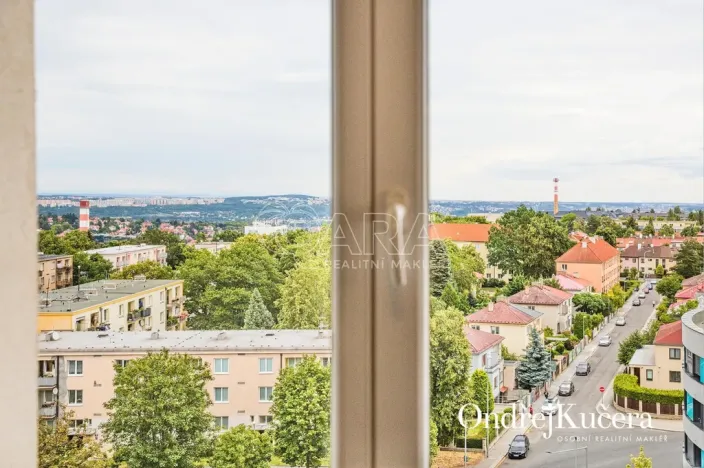 Pronájem bytu 3+kk, Praha - Břevnov, Na Petřinách, 67 m2