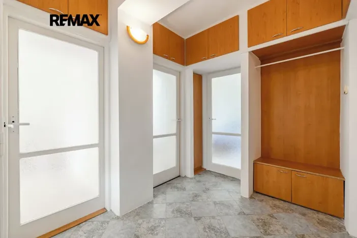 Pronájem bytu 3+kk, Praha - Dejvice, Šárecká, 76 m2