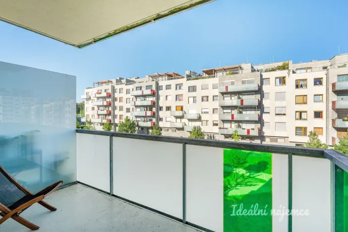 Pronájem bytu 2+kk, Praha - Modřany, Soukalova, 55 m2