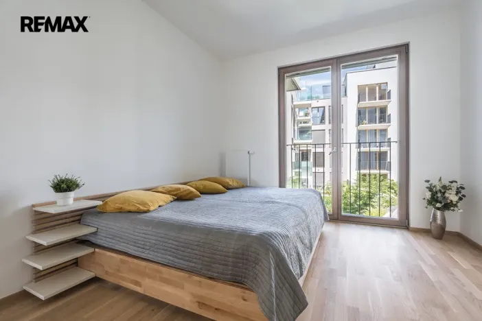Pronájem bytu 3+kk, Praha - Smíchov, Vackové, 77 m2