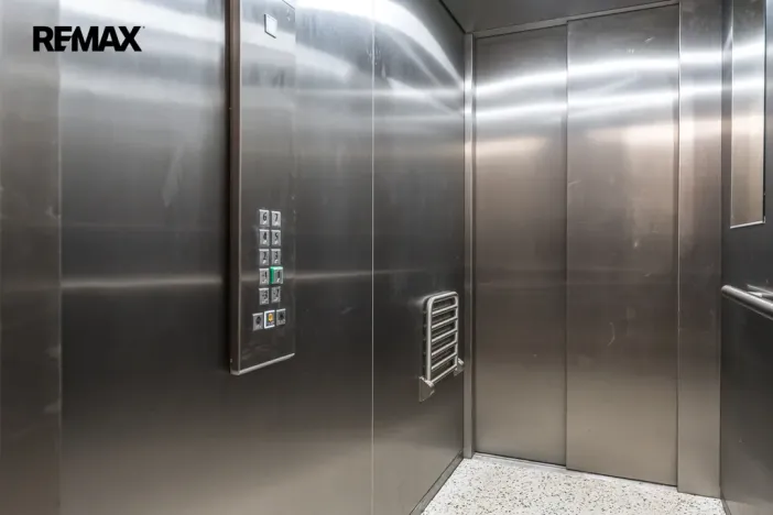Pronájem bytu 3+kk, Praha - Smíchov, Vackové, 77 m2