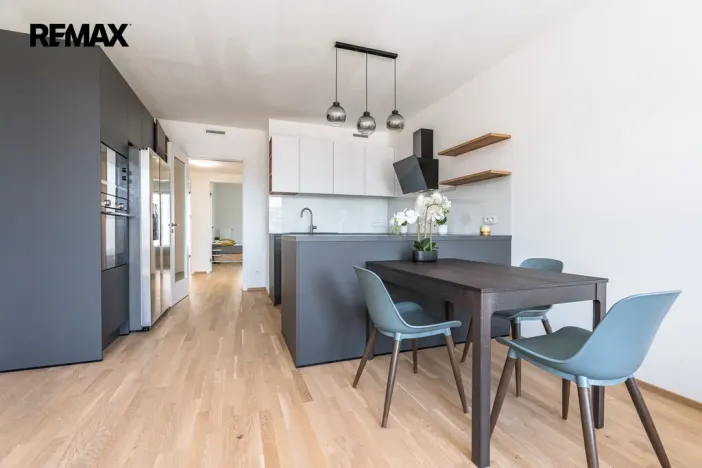 Pronájem bytu 3+kk, Praha - Smíchov, Vackové, 77 m2