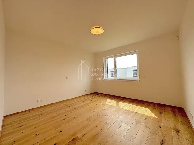Pronájem rodinného domu, Praha - Čakovice, Kurta Hubera, 131 m2