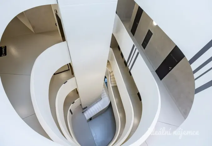 Pronájem bytu 2+kk, Praha - Libeň, Zenklova, 53 m2
