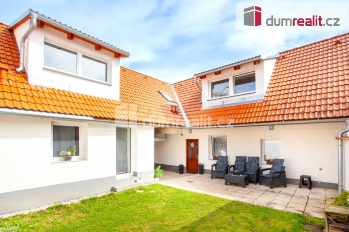 Prodej bytu 3+kk, Lhenice, Prachatická, 52 m2