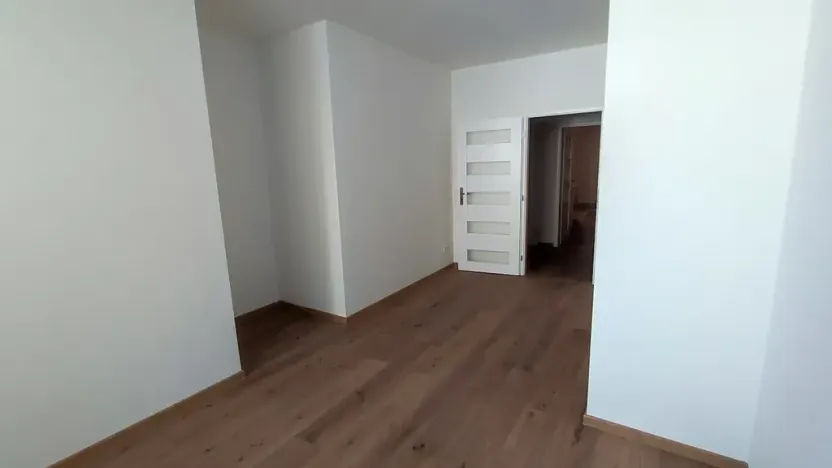 Prodej obchodního prostoru, Praha, Bělohorská, 86 m2