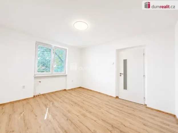 Pronájem bytu 2+1, Teplice, Třebízského, 75 m2