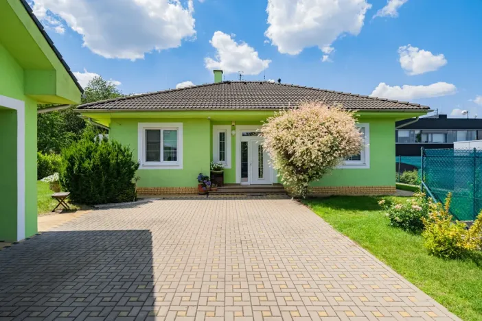 Prodej rodinného domu, Praha - Hloubětín, Českobrodská, 78 m2