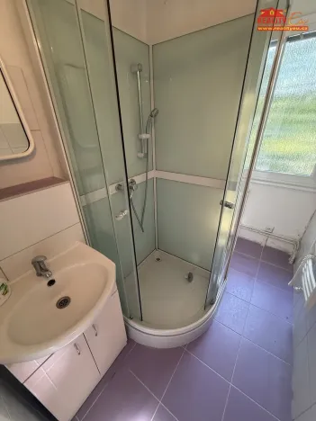 Prodej bytu 3+1, Nové Město nad Metují, Družstevní, 58 m2
