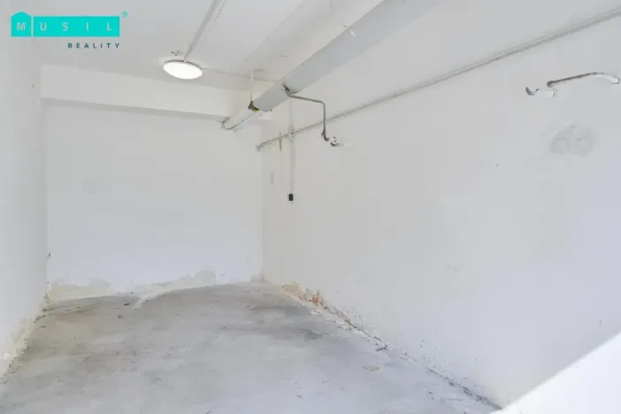 Prodej bytu 2+1, Olomouc - Neředín, Neředínská, 58 m2