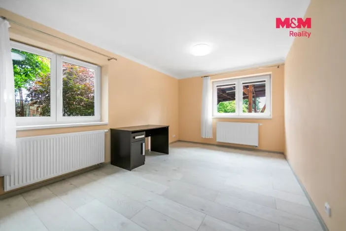 Prodej rodinného domu, Bor, Nádražní, 184 m2