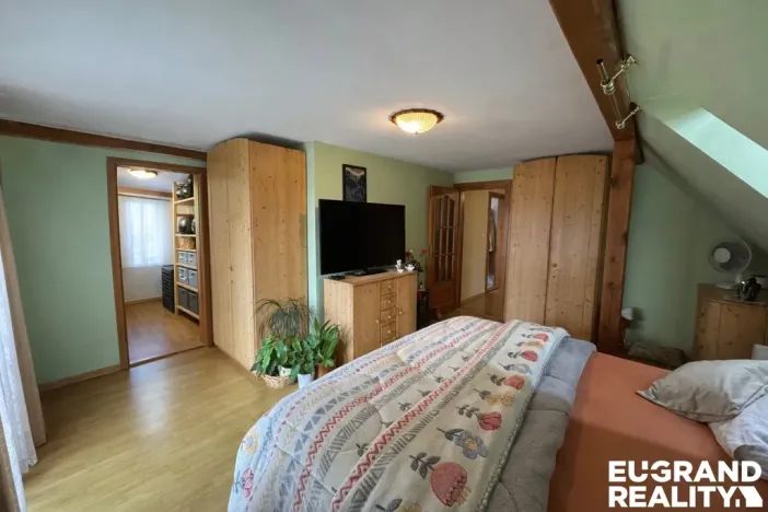 Prodej rodinného domu, Nový Bor - Janov, 219 m2