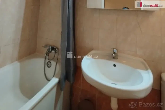 Pronájem bytu 2+kk, Praha - Smíchov, Plzeňská, 34 m2