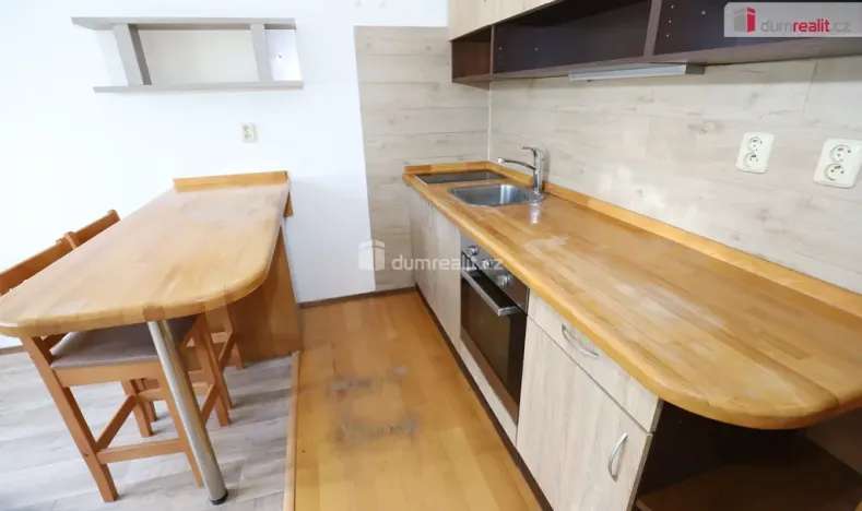 Prodej bytu 1+kk, Nejdek, J. A. Gagarina, 21 m2