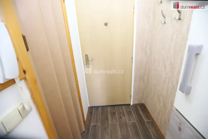 Prodej bytu 1+kk, Nejdek, J. A. Gagarina, 21 m2