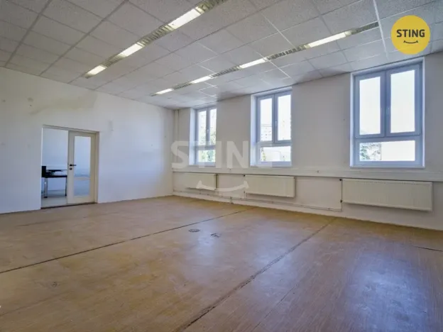 Pronájem kanceláře, Hodonín, 150 m2