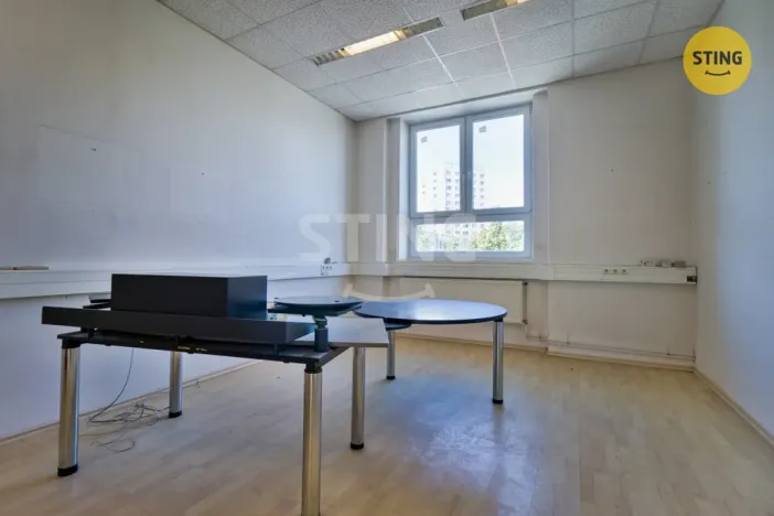 Pronájem kanceláře, Hodonín, 150 m2