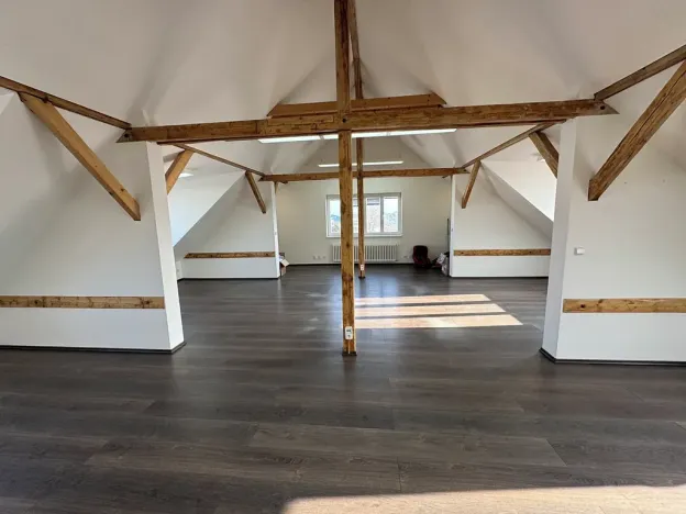 Pronájem kanceláře, Praha - Horní Počernice, Bystrá, 120 m2