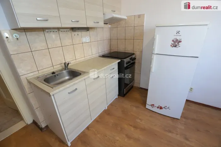 Pronájem bytu 2+kk, Praha - Braník, Ke Krči, 42 m2