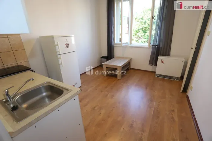 Pronájem bytu 2+kk, Praha - Braník, Ke Krči, 42 m2