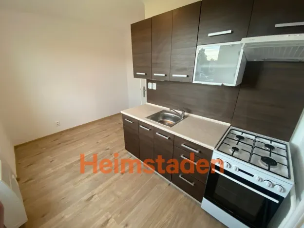 Pronájem bytu 1+1, Orlová - Poruba, Hornická, 30 m2