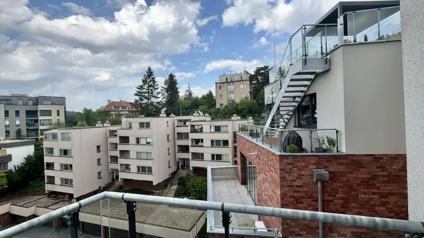 Pronájem bytu 2+kk, Praha - Smíchov, U Blaženky, 60 m2