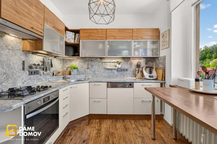Prodej bytu 3+1, Zlín, Sokolská, 82 m2