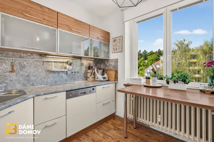 Prodej bytu 3+1, Zlín, Sokolská, 82 m2
