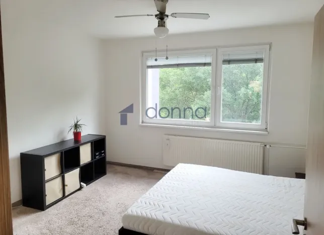 Pronájem bytu 3+1, Praha, U Botiče, 79 m2