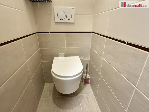 Prodej bytu 4+1, Mariánské Lázně, Bezejmenná, 83 m2
