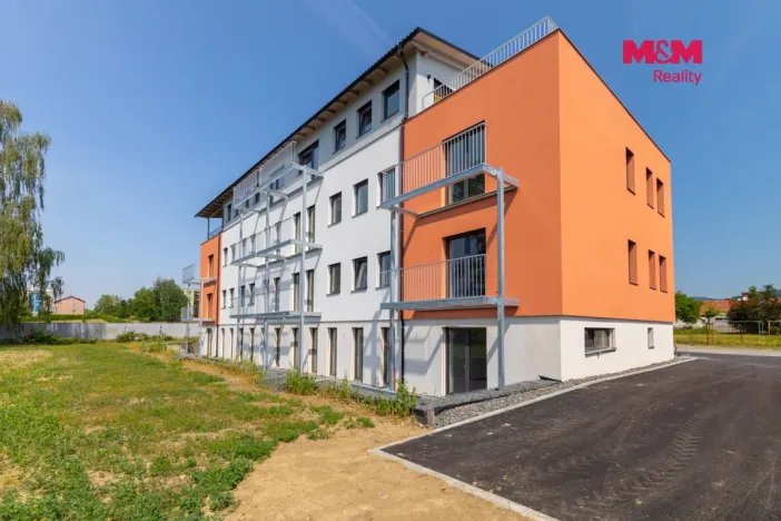 Prodej bytu 2+1, Zubří, Hlavní, 73 m2