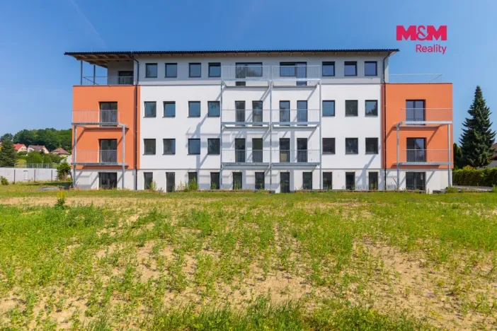 Prodej bytu 2+1, Zubří, Hlavní, 72 m2