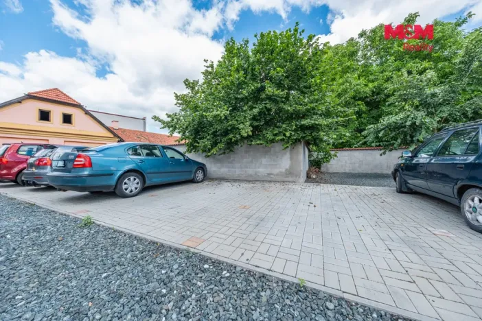 Prodej bytu 2+1, Rožďalovice, Náměstí, 63 m2