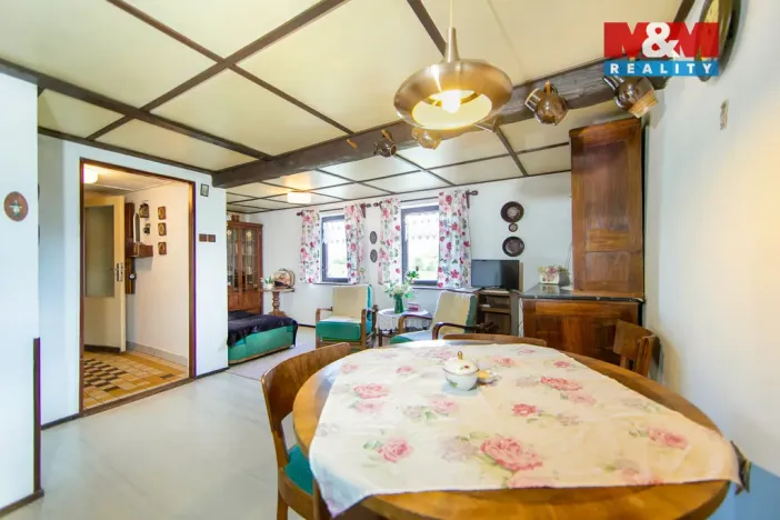 Prodej chalupy, Kolinec - Tajanov, 141 m2